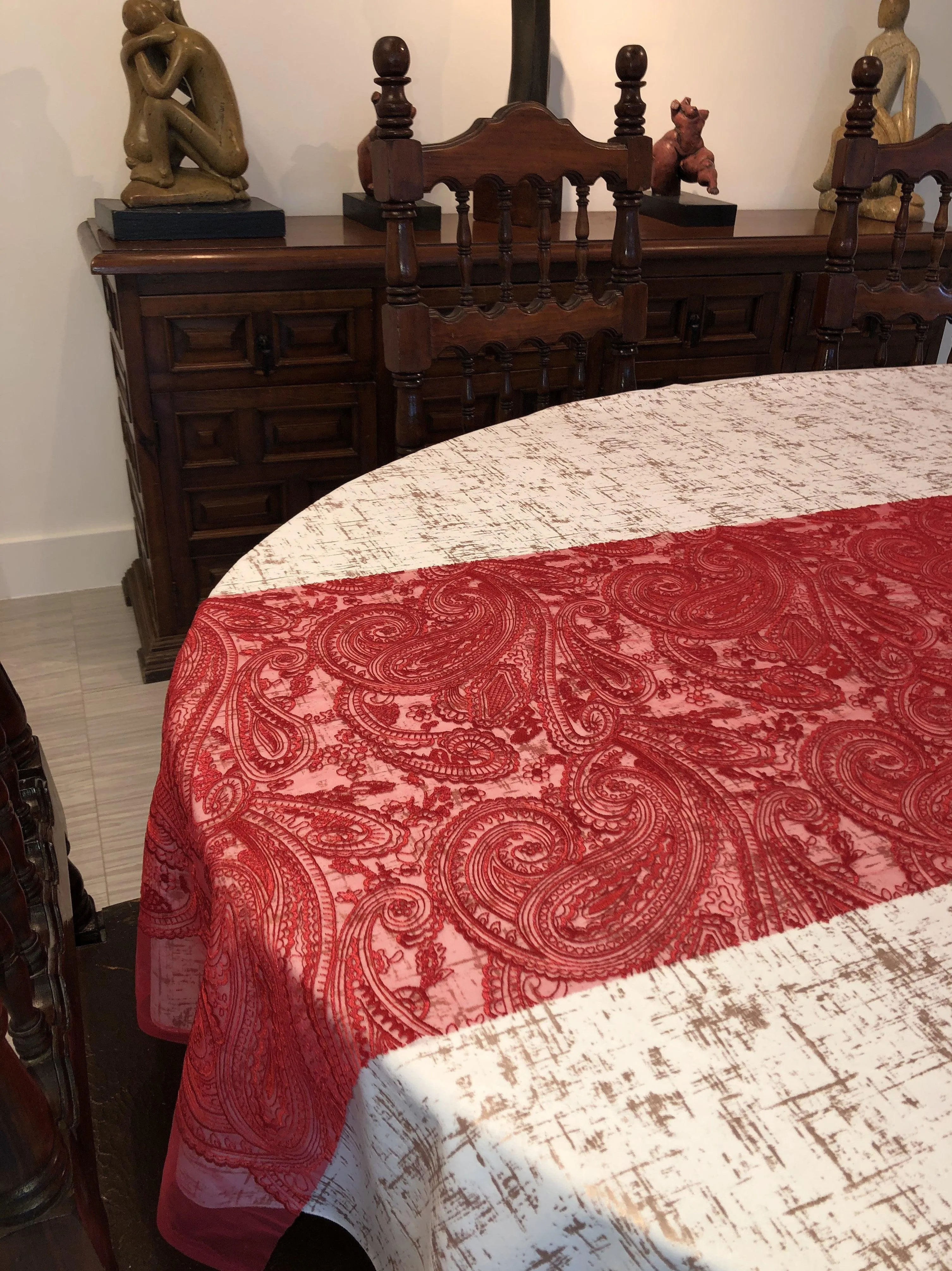 Paisley Lace Table Runner