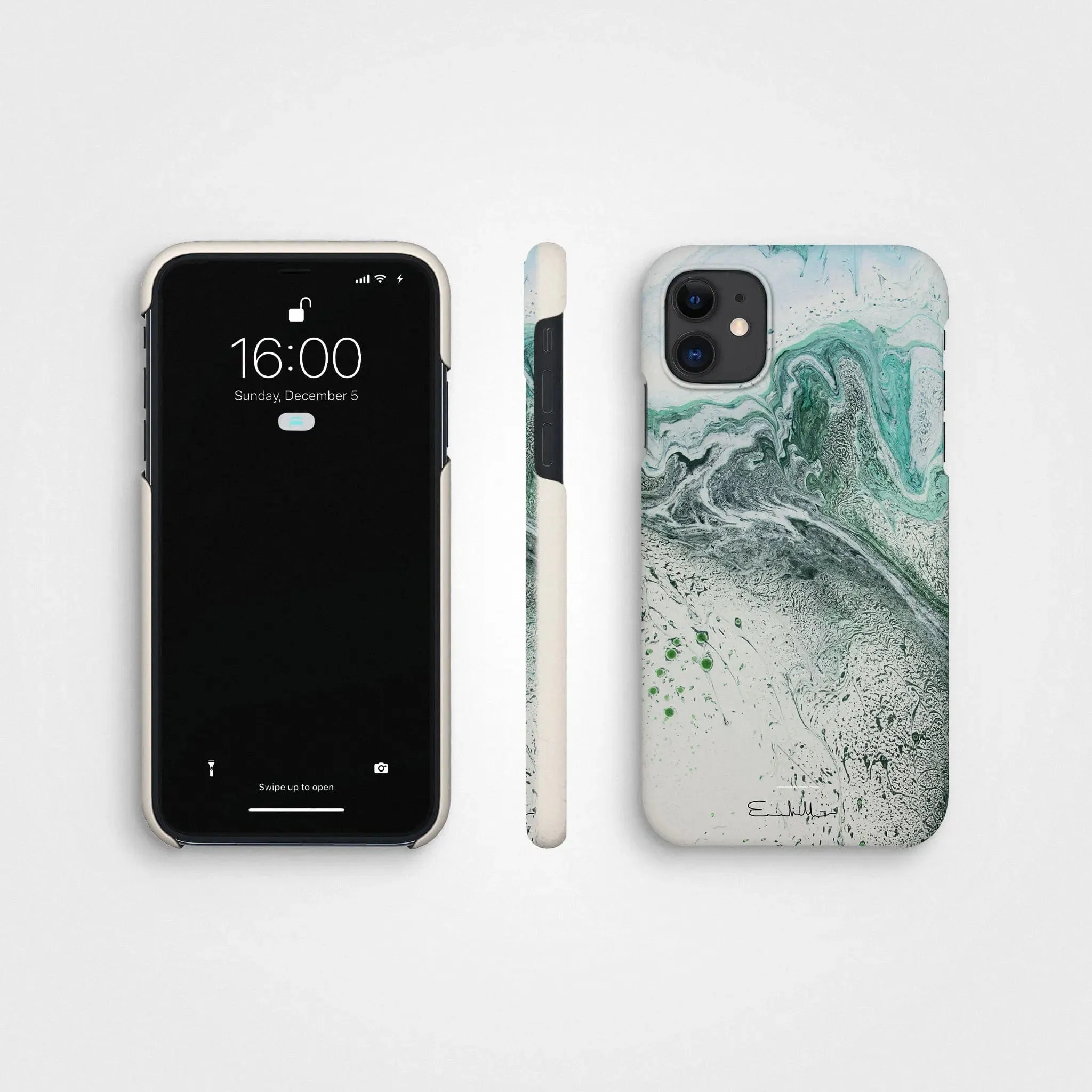 Plant-based phone case, Emma Lindström | Naquaah V