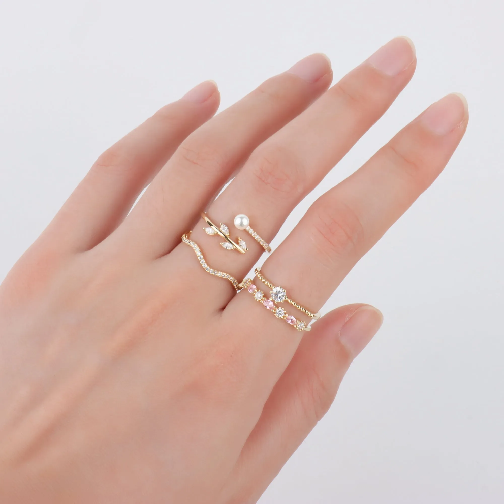 Shiny Wavy Ring